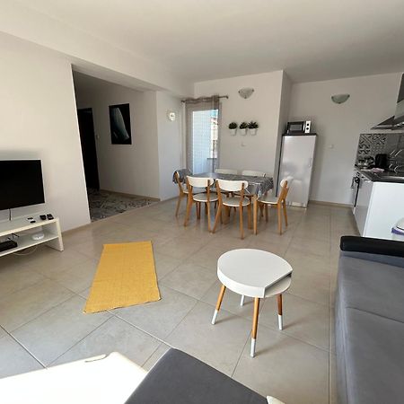 סלאטינה Apartmani Rita מראה חיצוני תמונה