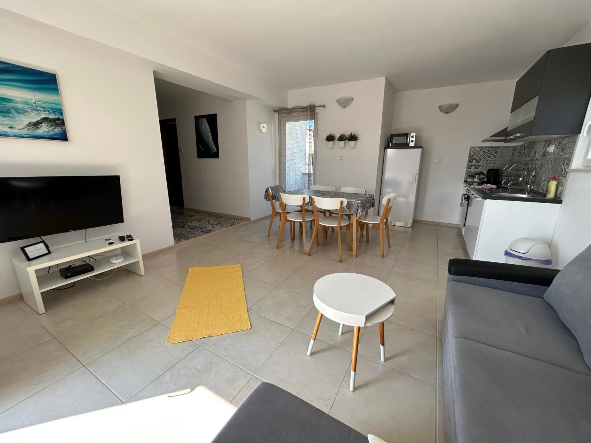 סלאטינה Apartmani Rita מראה חיצוני תמונה