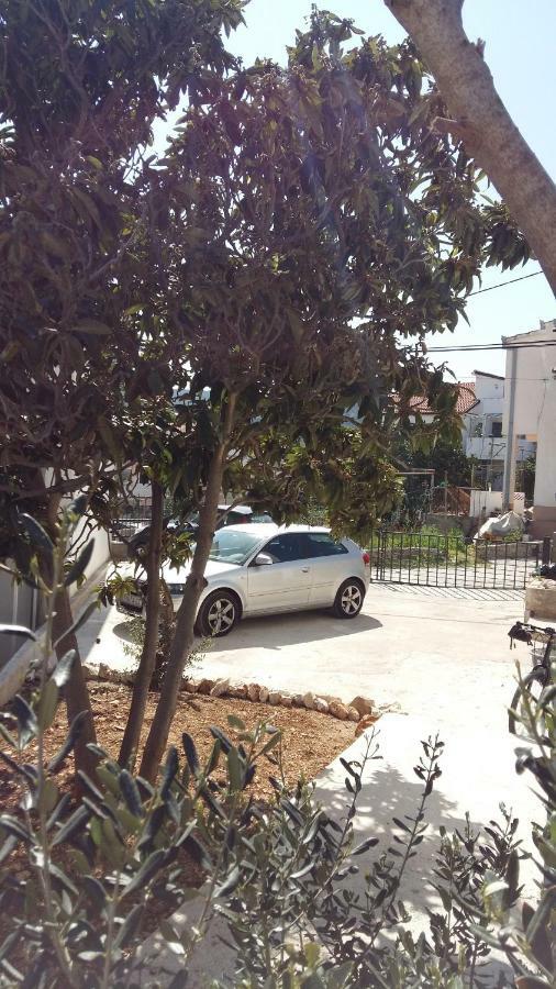 סלאטינה Apartmani Rita מראה חיצוני תמונה