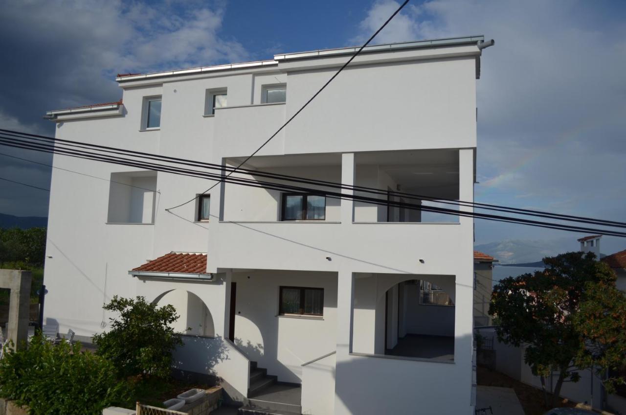 סלאטינה Apartmani Rita מראה חיצוני תמונה