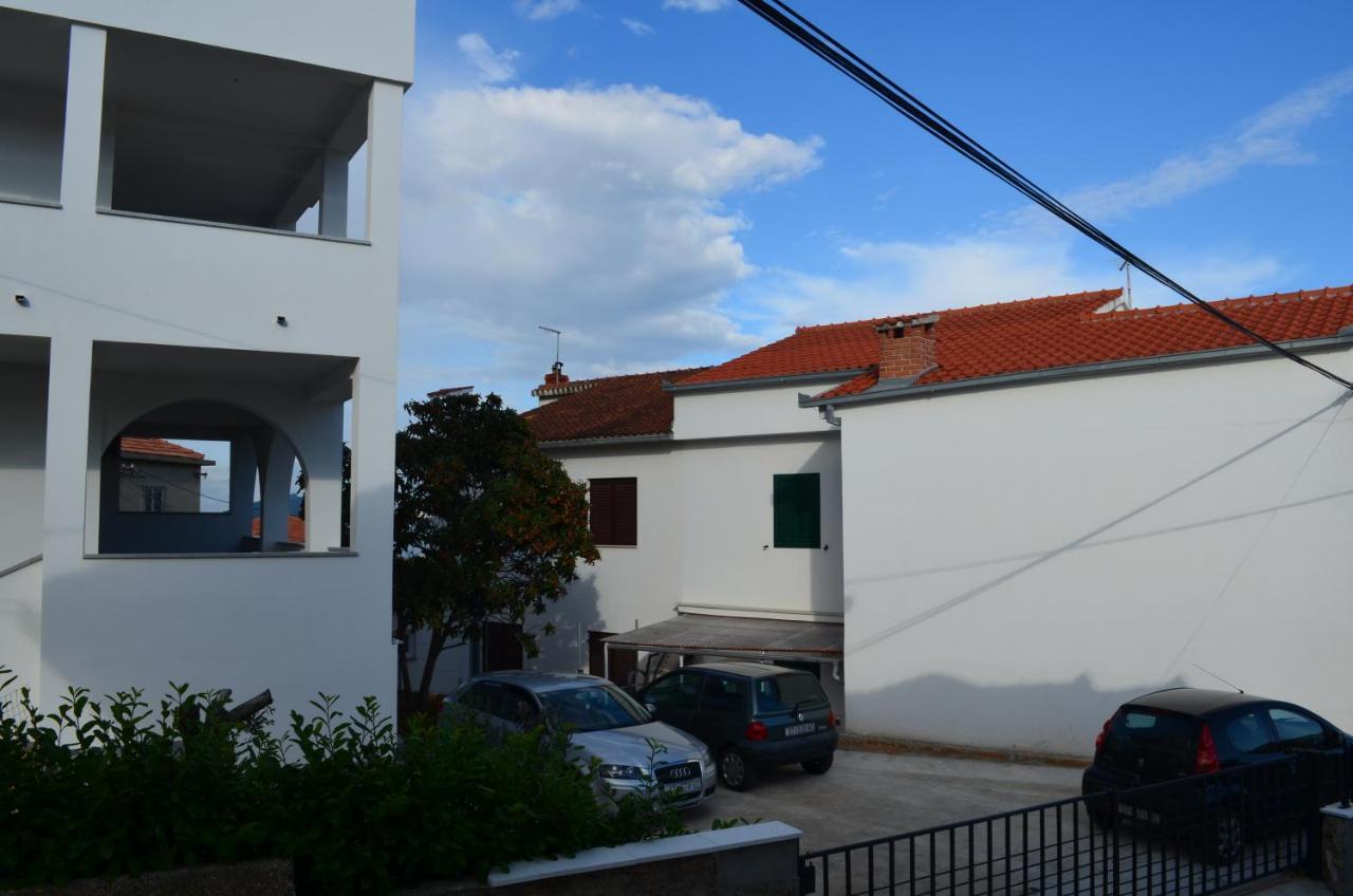 סלאטינה Apartmani Rita מראה חיצוני תמונה